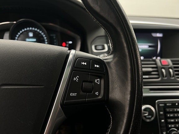 Volvo XC60 20 of 30