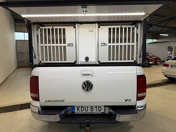 Volkswagen Amarok 21 of 25