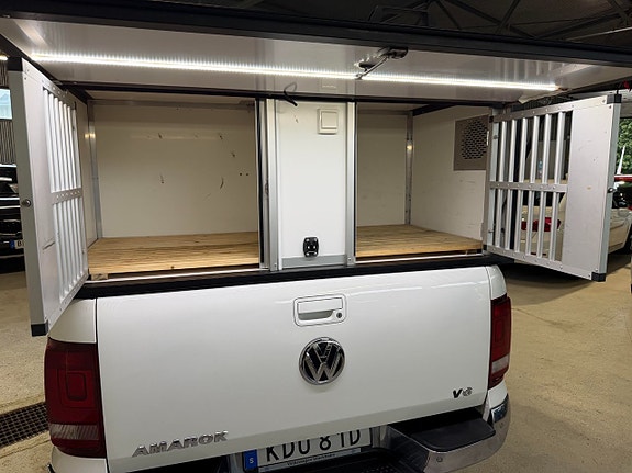 Volkswagen Amarok 22 of 25