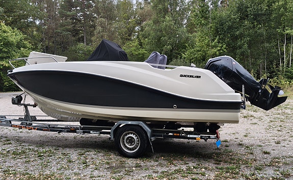 Quicksilver 555 Activ Open med Mercury 100 CT mkt utrustning få timmar toppen! 2 of 15