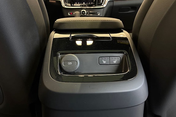 Volvo V90 16 of 27