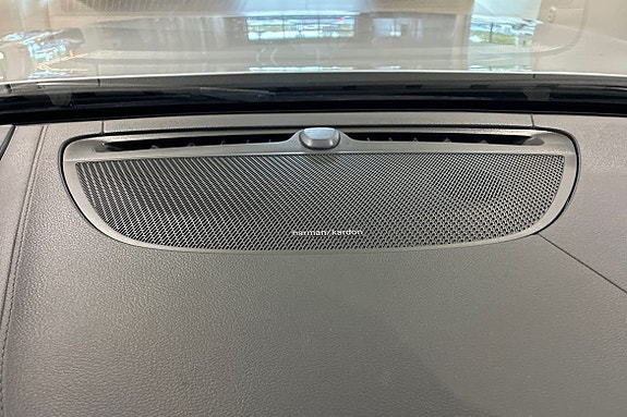 Volvo V90 22 of 27