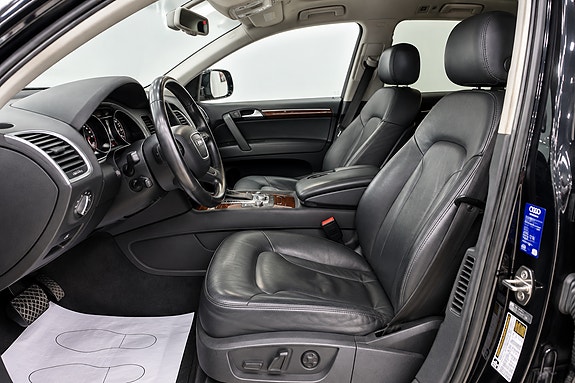 Audi Q7 6 of 12
