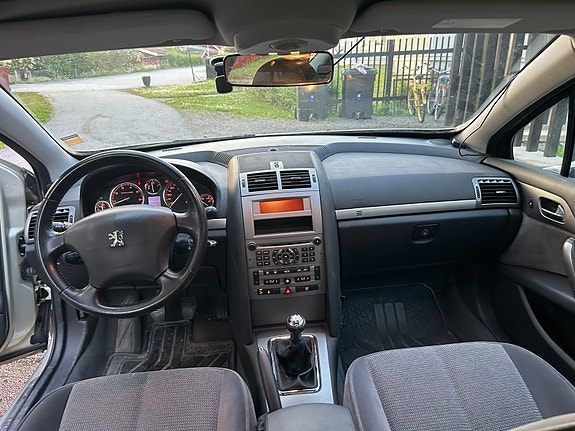 Peugeot 407 4 of 8