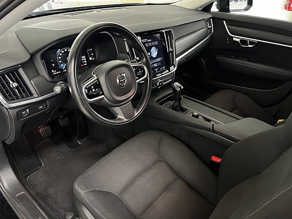 Volvo V90 12 of 24
