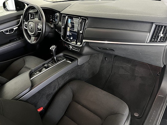 Volvo V90 13 of 24