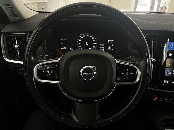 Volvo V90 18 of 24
