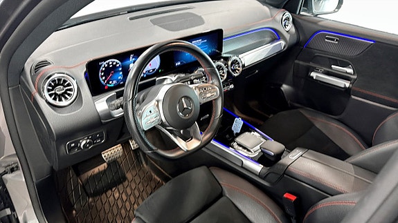 Mercedes-Benz EQB250+ 12 of 12