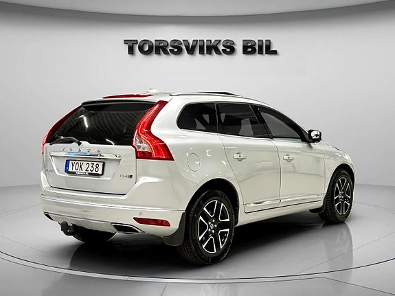 Volvo XC60 6 of 27