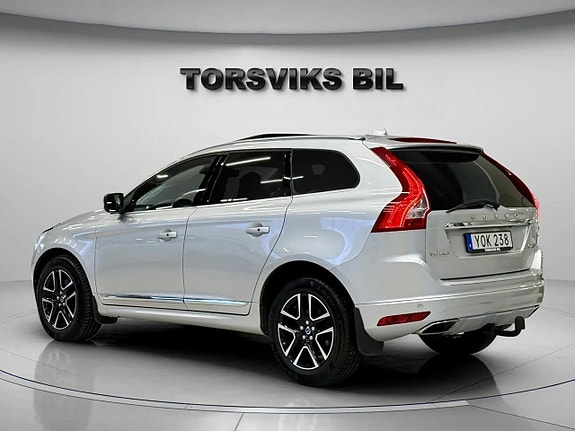 Volvo XC60 4 of 27