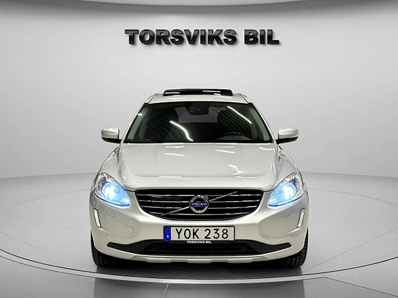 Volvo XC60 9 of 27