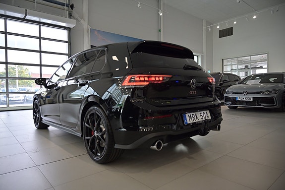 Volkswagen Golf I 8 of 29