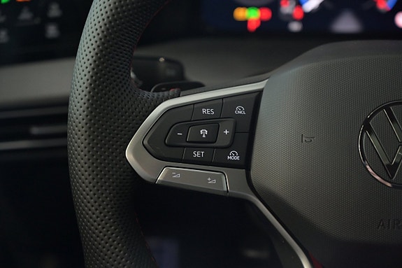 Volkswagen Golf I 14 of 29