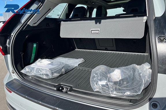 Volvo XC60 18 of 24