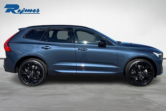 Volvo XC60 17 of 21