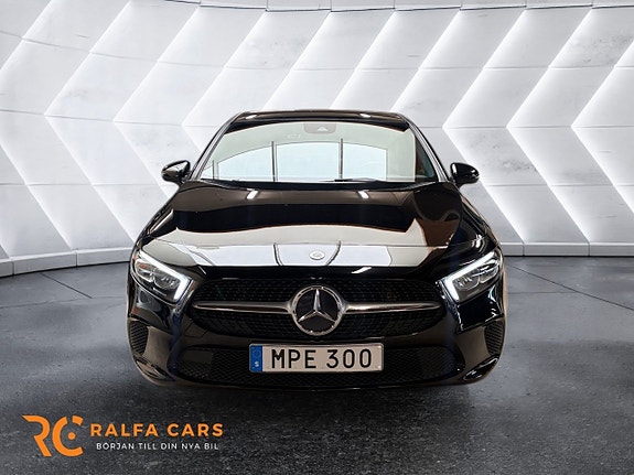 Mercedes-Benz A180 8 of 18