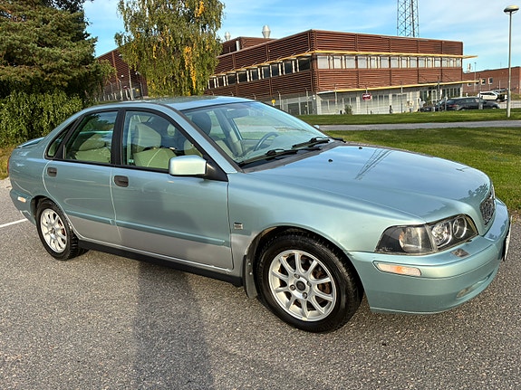 Volvo S40 4 of 10