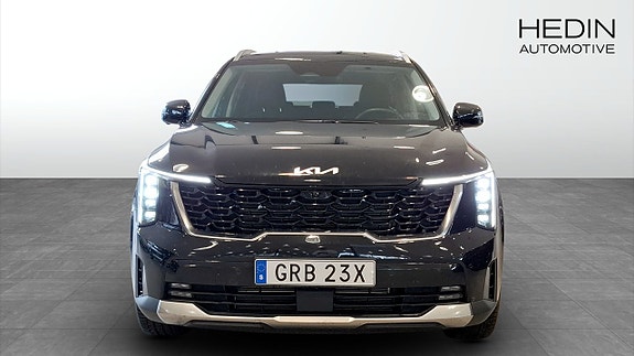 Kia Sorento 8 of 9