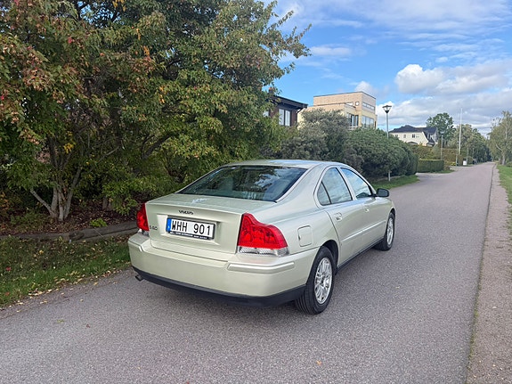 Volvo S60 3 of 8