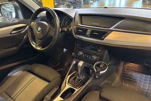 BMW X1 9 of 19