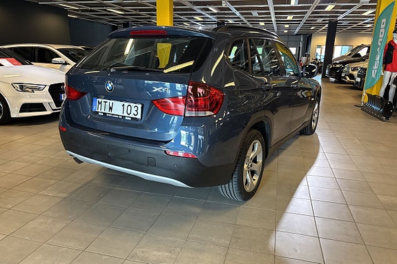 BMW X1 3 of 19