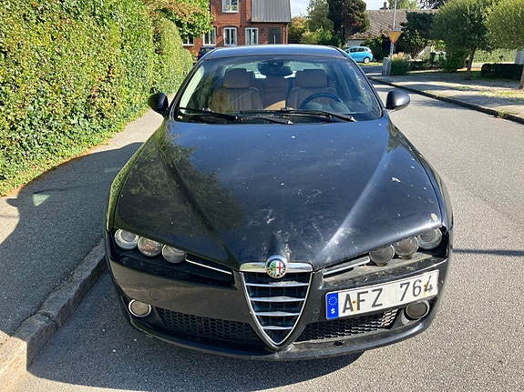 Alfa Romeo 159 4 of 10