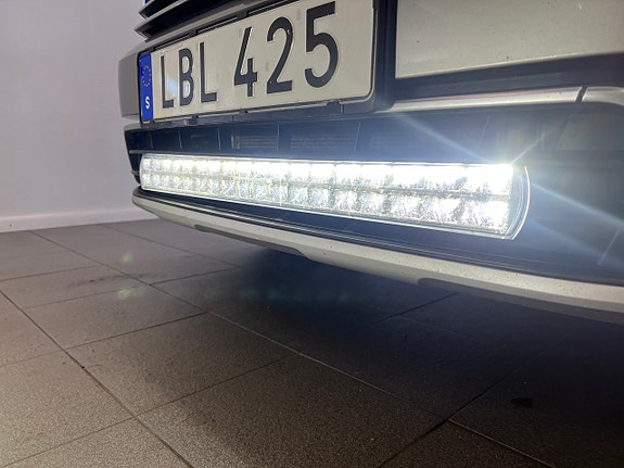 Volkswagen Passat Alltrack 4 of 28
