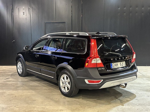 Volvo XC70 4 of 24