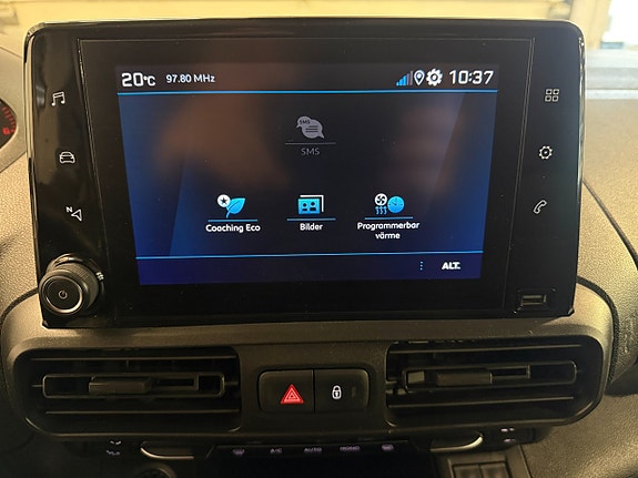 Peugeot Partner 17 of 21