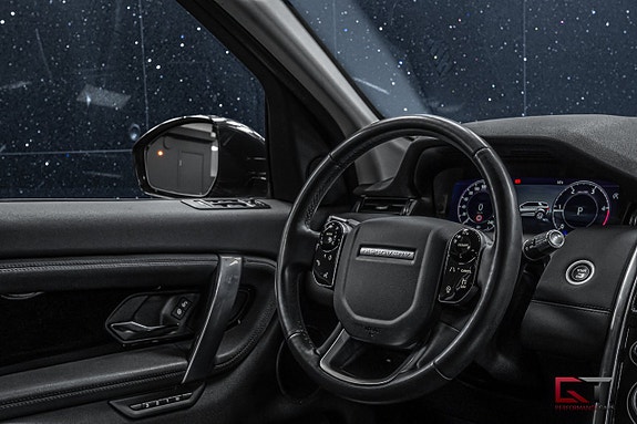 Land Rover Discovery Sport 17 of 18