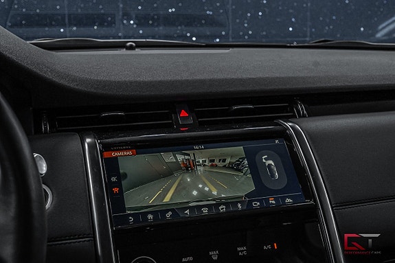 Land Rover Discovery Sport 11 of 18