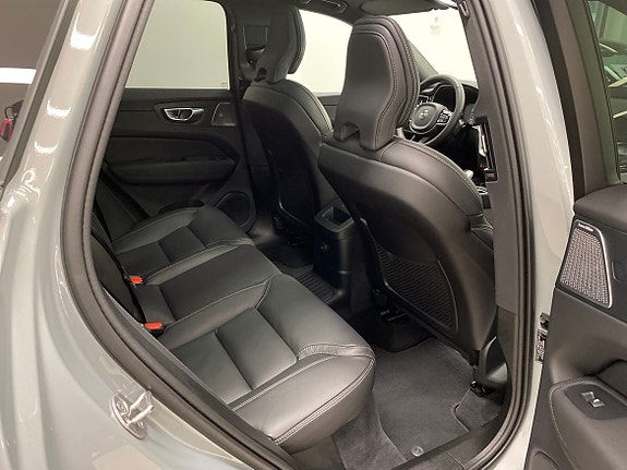 Volvo XC60 19 of 30