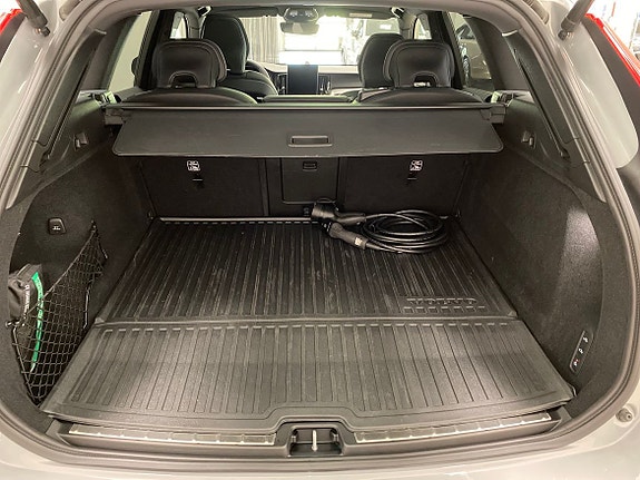 Volvo XC60 21 of 30