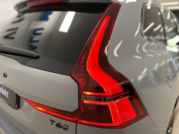 Volvo XC60 7 of 30