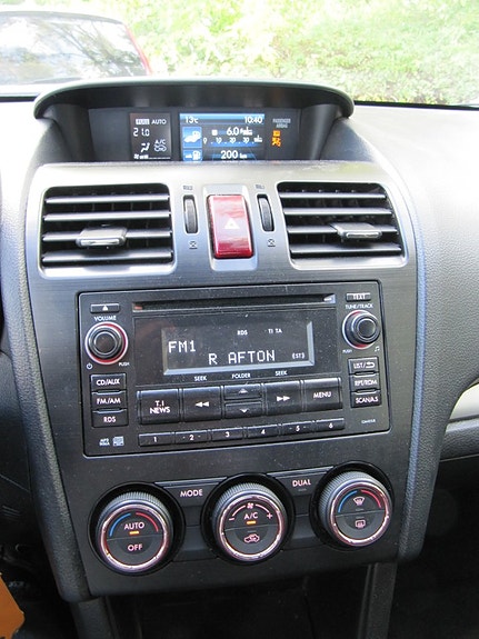 Subaru XV 6 of 19