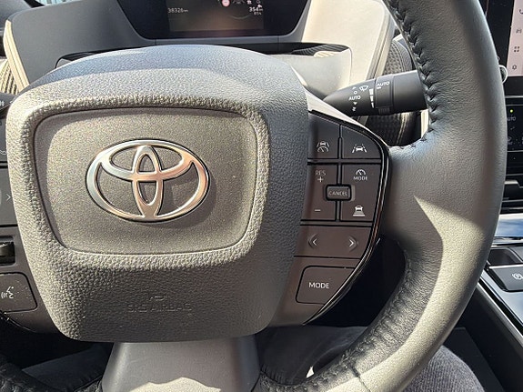 Toyota bZ4X 22 of 27