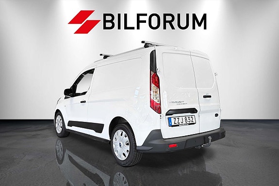 Ford Transit Connect 3 of 14