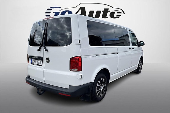 Volkswagen Caravelle 4 of 20