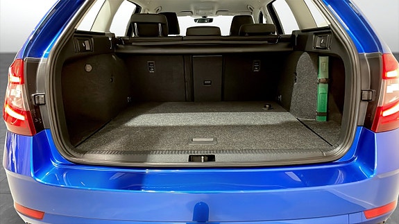 Skoda Octavia 12 of 12