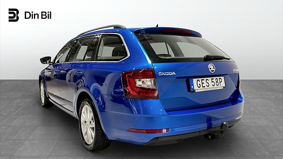 Skoda Octavia 3 of 12