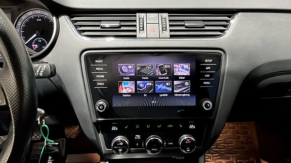 Skoda Octavia 9 of 12