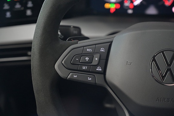 Volkswagen Golf I 14 of 27