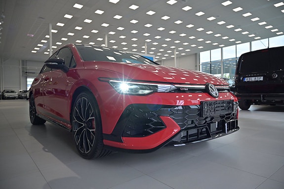 Volkswagen Golf I 4 of 27