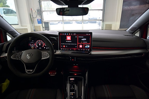 Volkswagen Golf I 12 of 27