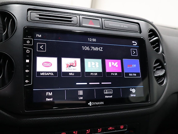 Volkswagen Tiguan 15 of 19