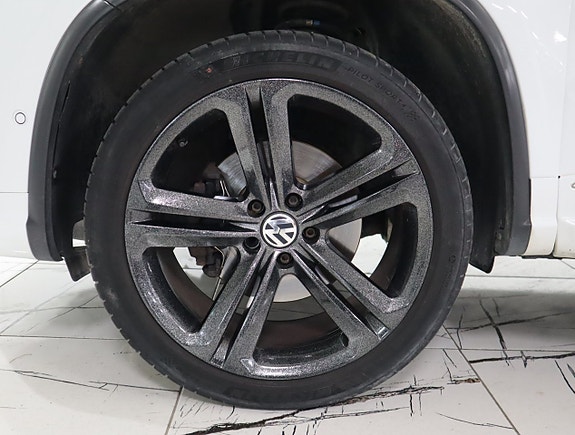 Volkswagen Tiguan 19 of 19