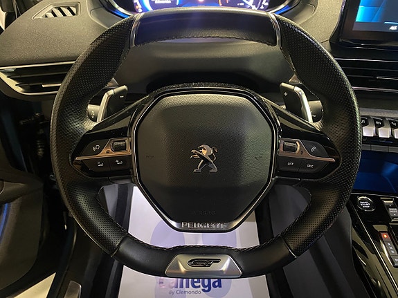 Peugeot 5008 21 of 25
