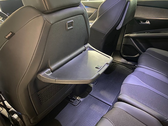 Peugeot 5008 10 of 25