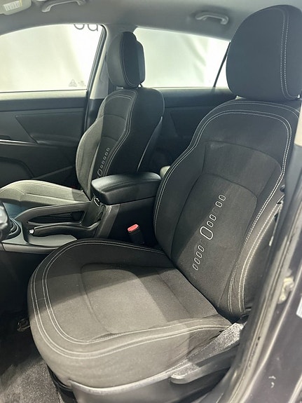 Kia Sportage 11 of 16