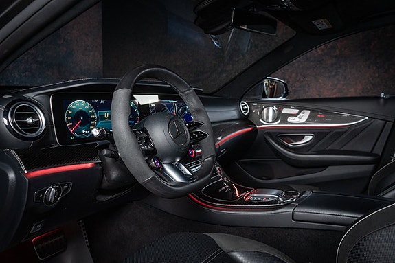 Mercedes-Benz AMG GT 43 19 of 30